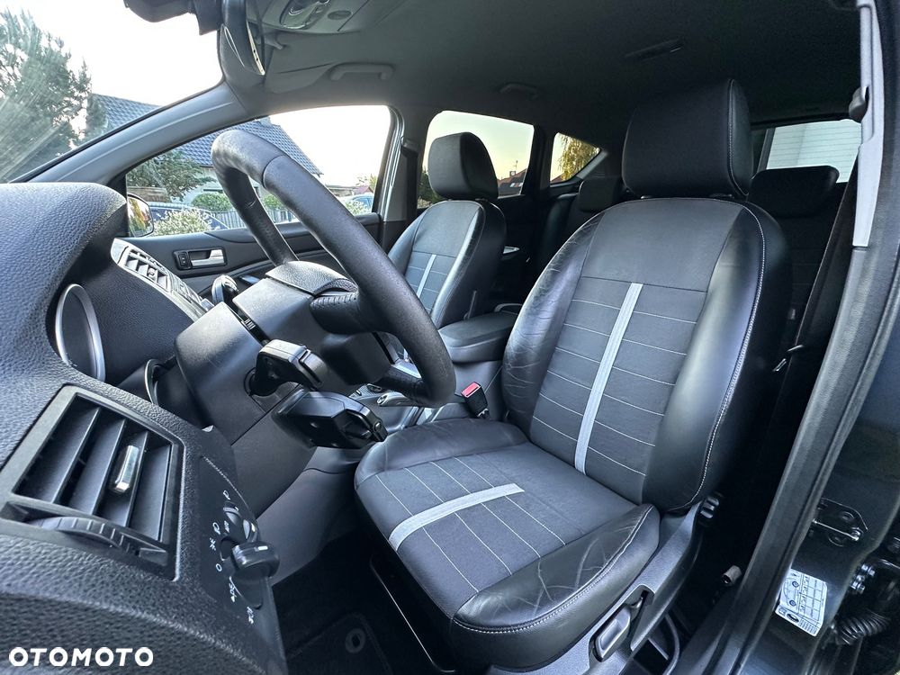 Ford Kuga 2.0 TDCi 4x4 Titanium - 31