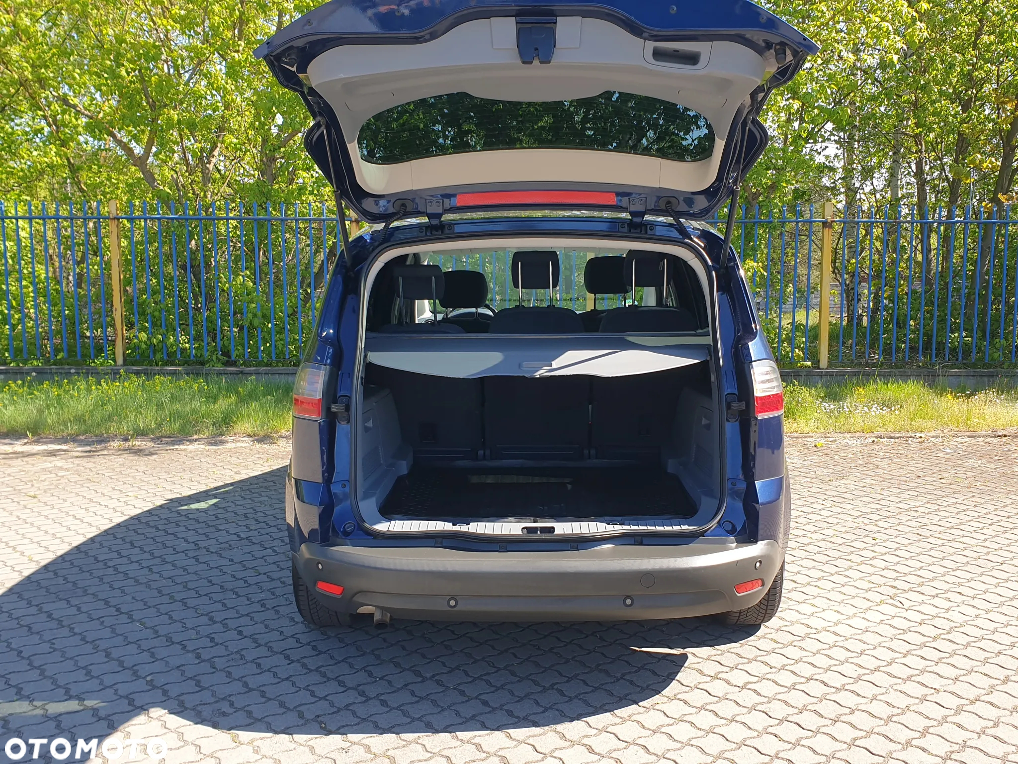 Ford S-Max - 10