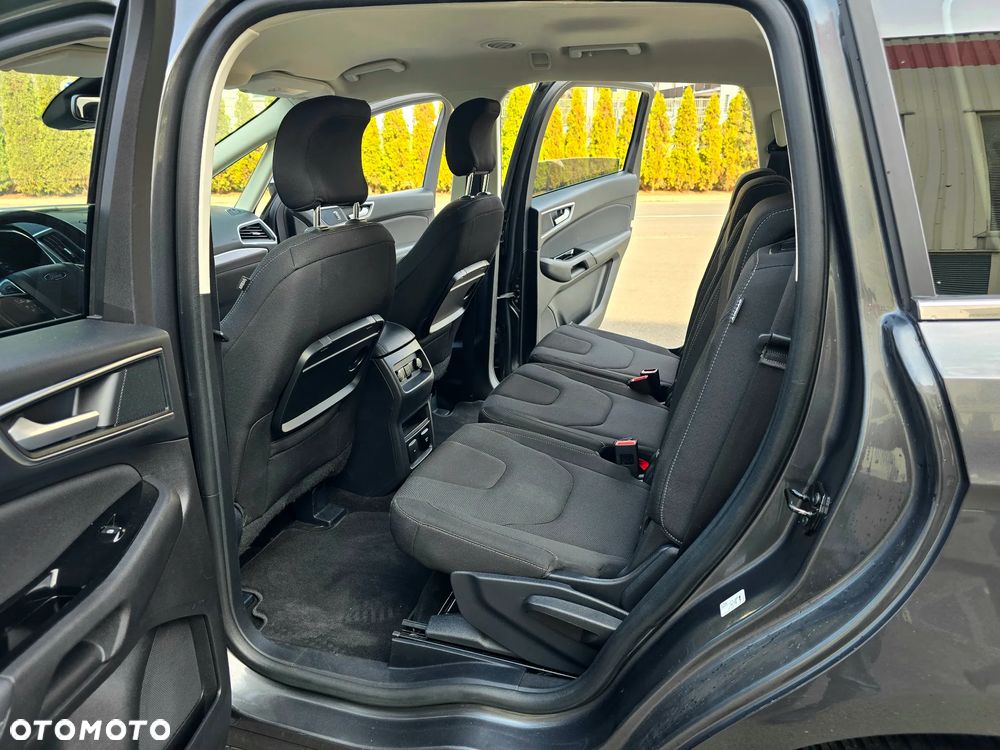 Ford S-Max 2.0 EcoBlue Titanium - 18