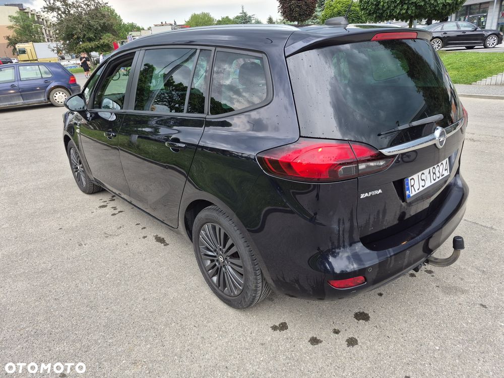 Opel Zafira - 3