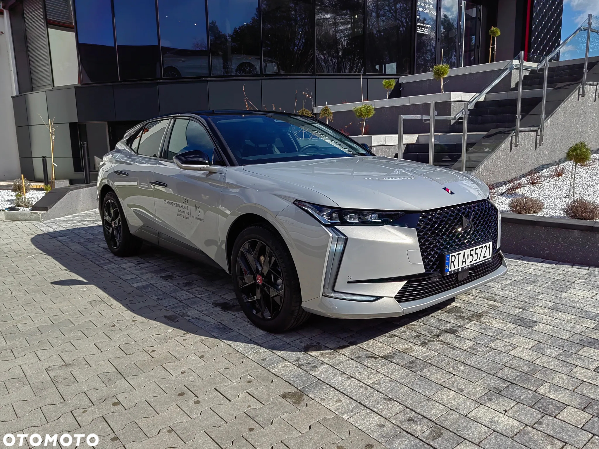 DS Automobiles DS 4 1.2 PureTech Performance Line + - 17