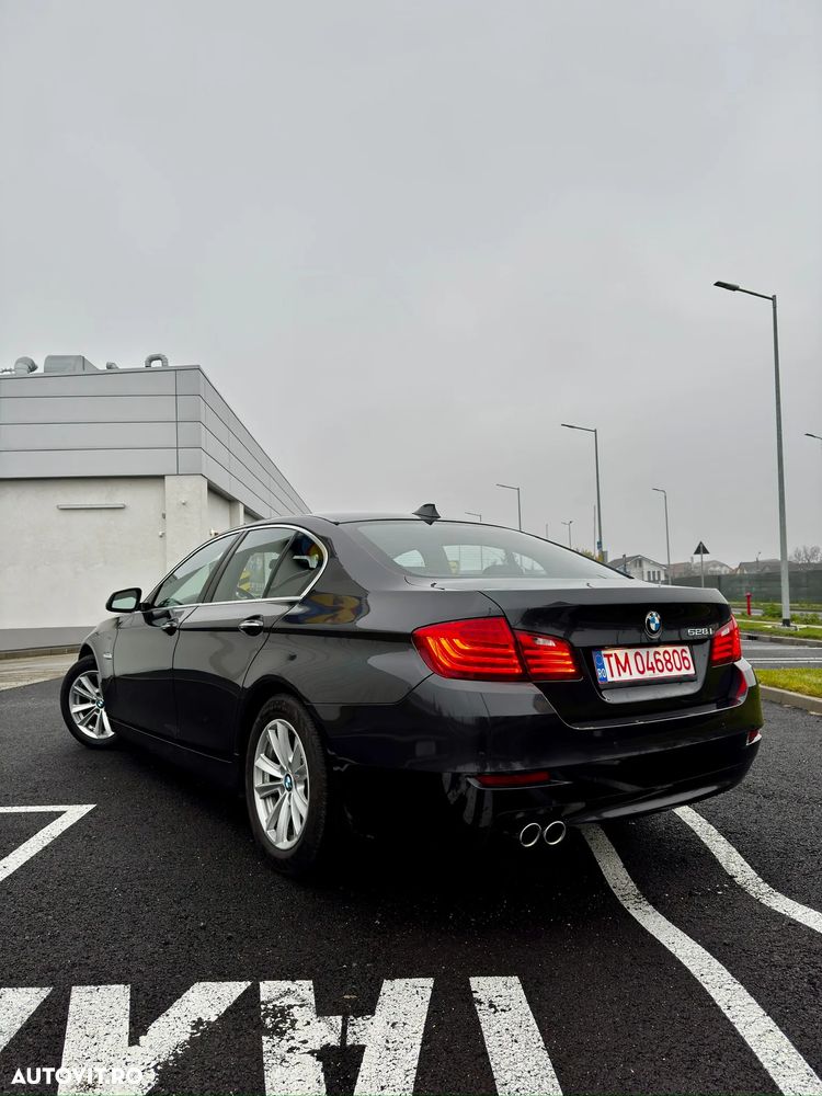 BMW Seria 5 528i Aut. - 5