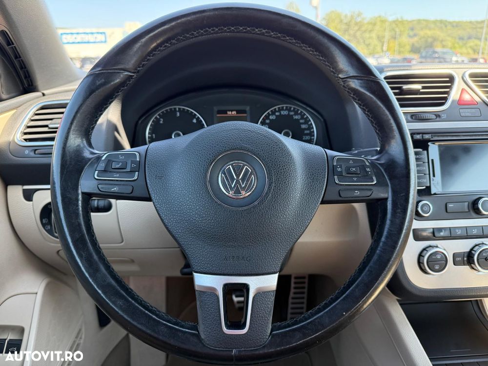 Volkswagen Eos 2.0 TDI DPF DSG BlueMotion Technology Sport & Style - 12
