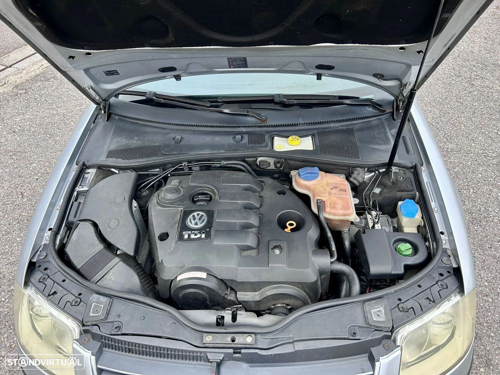 VW Passat - 9