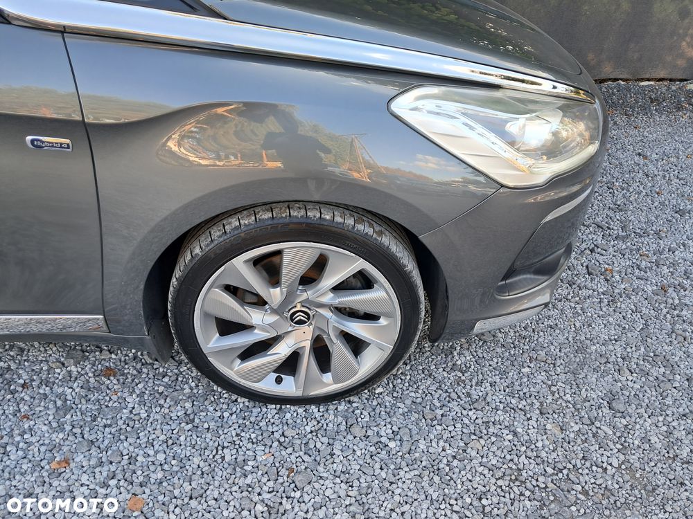 Citroën DS5 2.0 HDi Hybrid4 SoChic MCP - 19