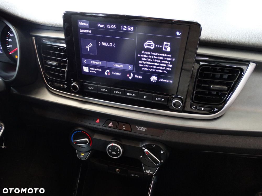 Kia Rio - 22