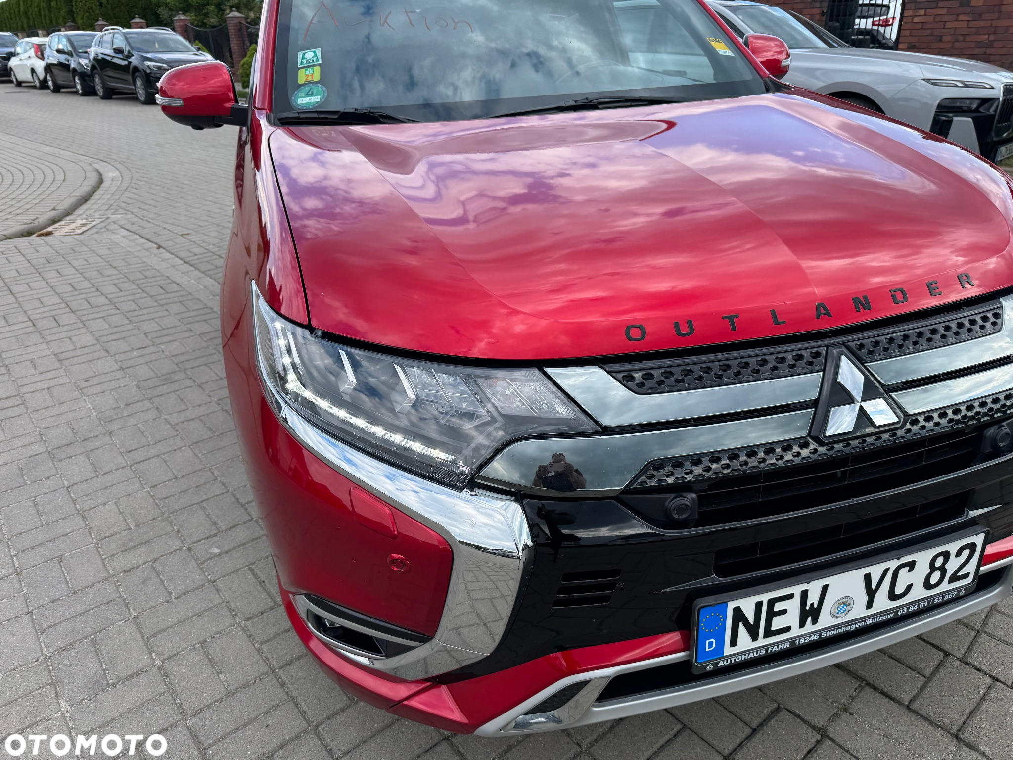 Mitsubishi Outlander 2.4 4WD Plug-In Hybrid Diamant+ - 4
