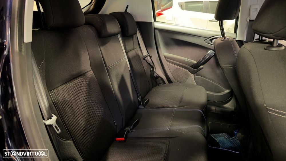 Peugeot 208 1.5 BlueHDi Allure - 15