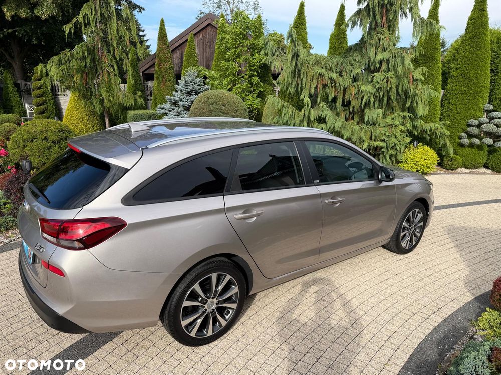 Hyundai i30 1.6 CRDI Prime - 12