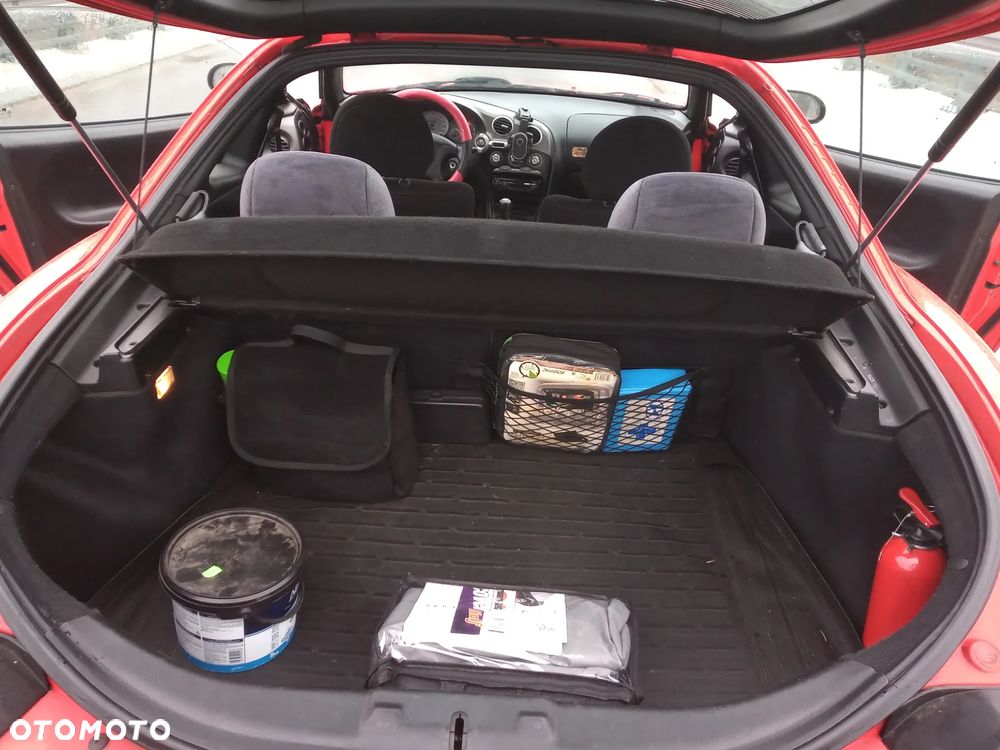 Hyundai Coupe - 5
