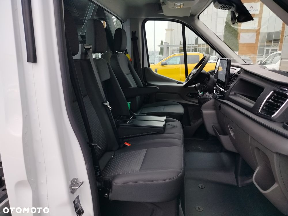 Ford Transit Pojedyncza kabina - 6