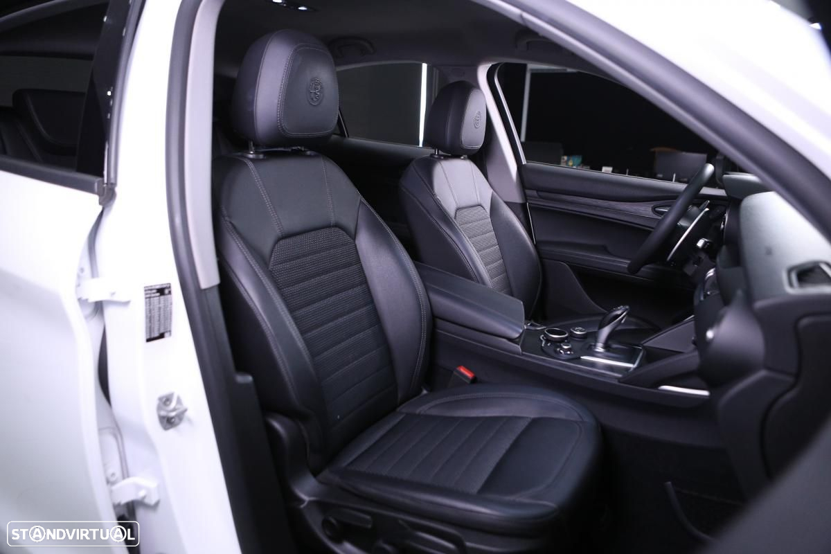 Alfa Romeo Stelvio 2.2 D Super AT8 - 10
