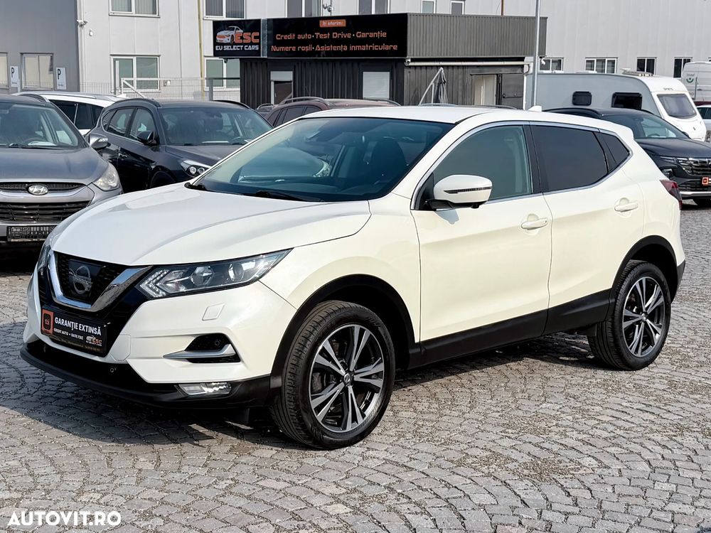 Nissan Qashqai 1.6 DCI ALL-MODE 4x4i TEKNA+ - 1