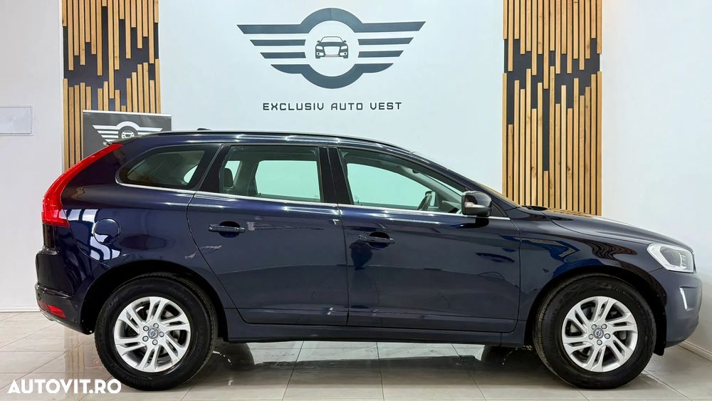 Volvo XC 60 D4 Momentum - 14