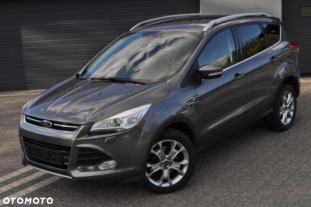 Ford Kuga 2.0 TDCi 2x4 Titanium - 29