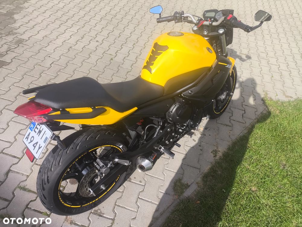 Yamaha XJ - 17