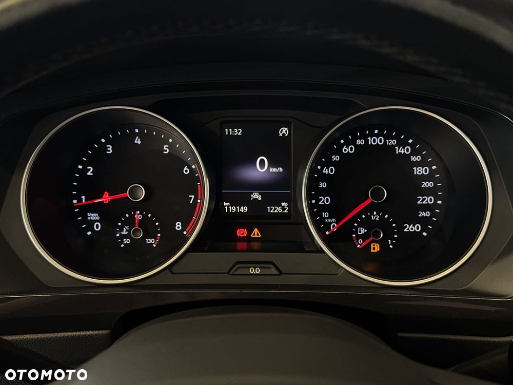 Volkswagen Tiguan - 21