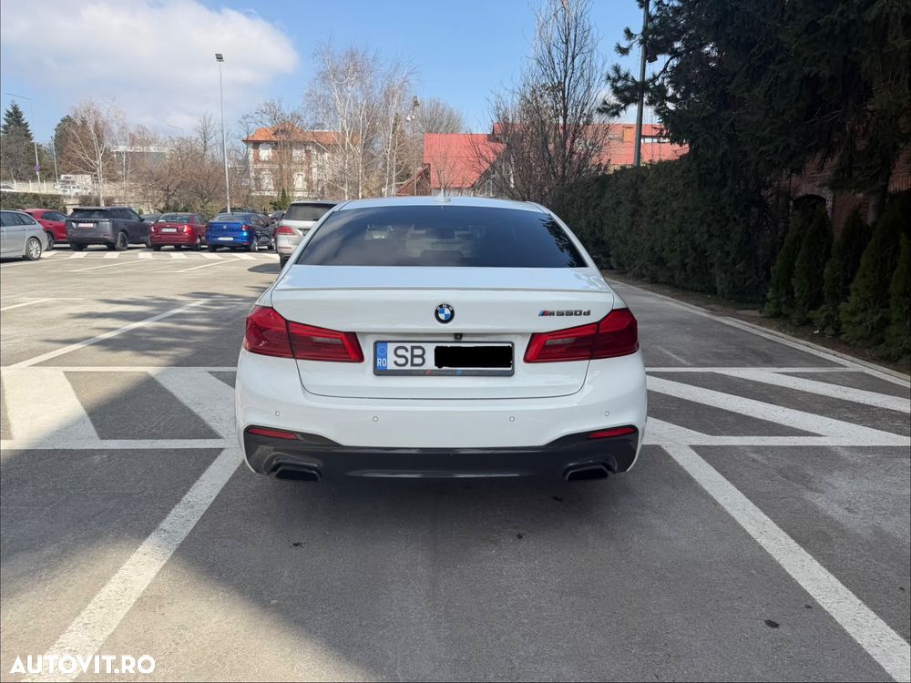 BMW Seria 5 540d xDrive AT - 18