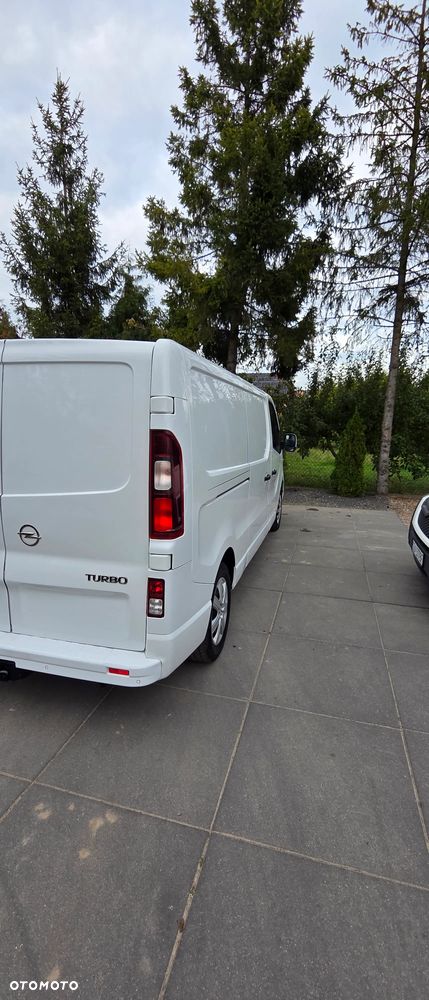 Opel VIVARO LONG BARDZO BOGATA WERSJA - 9