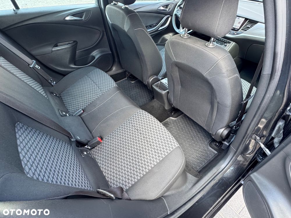 Opel Astra 1.6 CDTI Sport - 17
