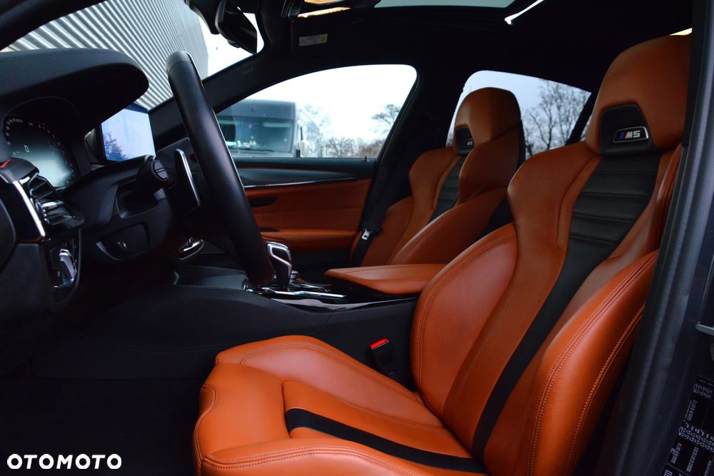 BMW M5 Standard - 16