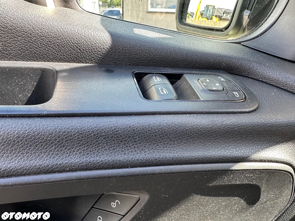 Mercedes-Benz SPRINTER 319 CDI 4X4 KAMPER WARSZTAT - 11