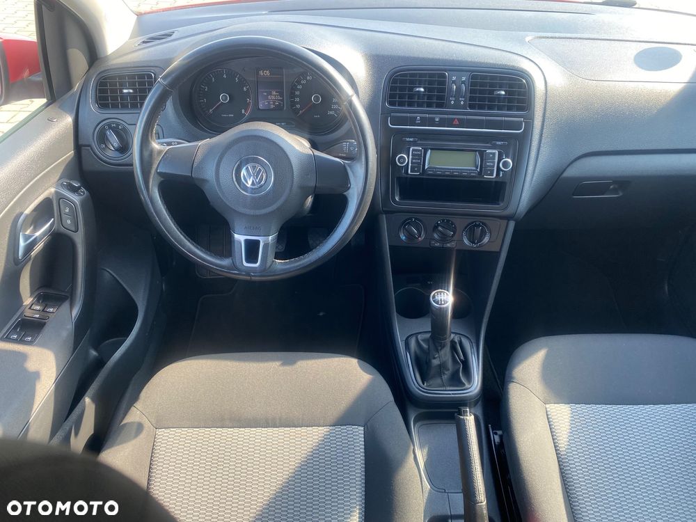 Volkswagen Polo 1.4 Team - 8