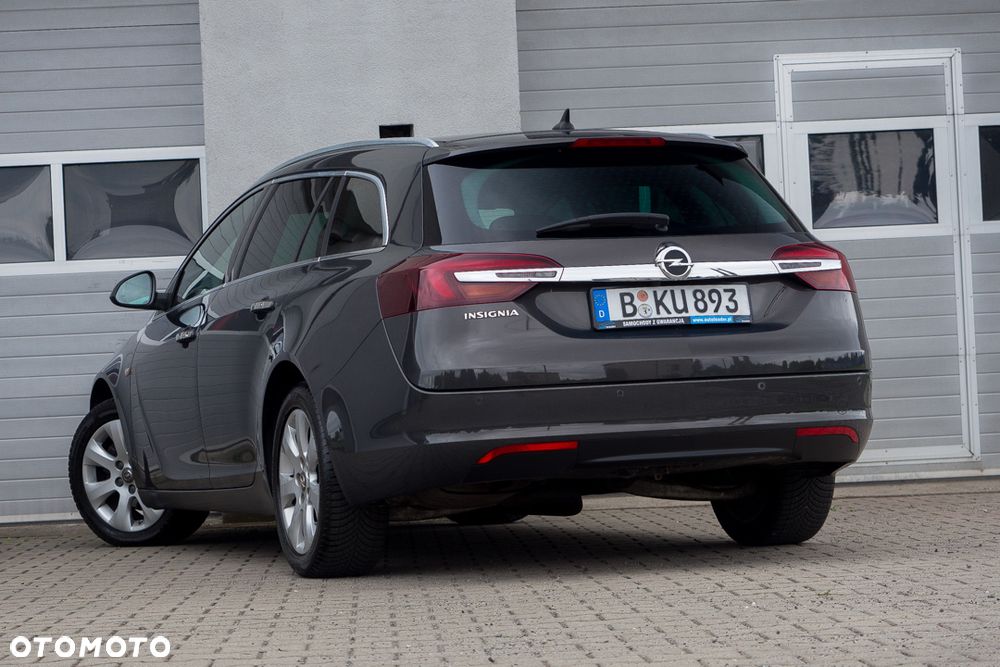 Opel Insignia 1.4 T Cosmo S&S - 9