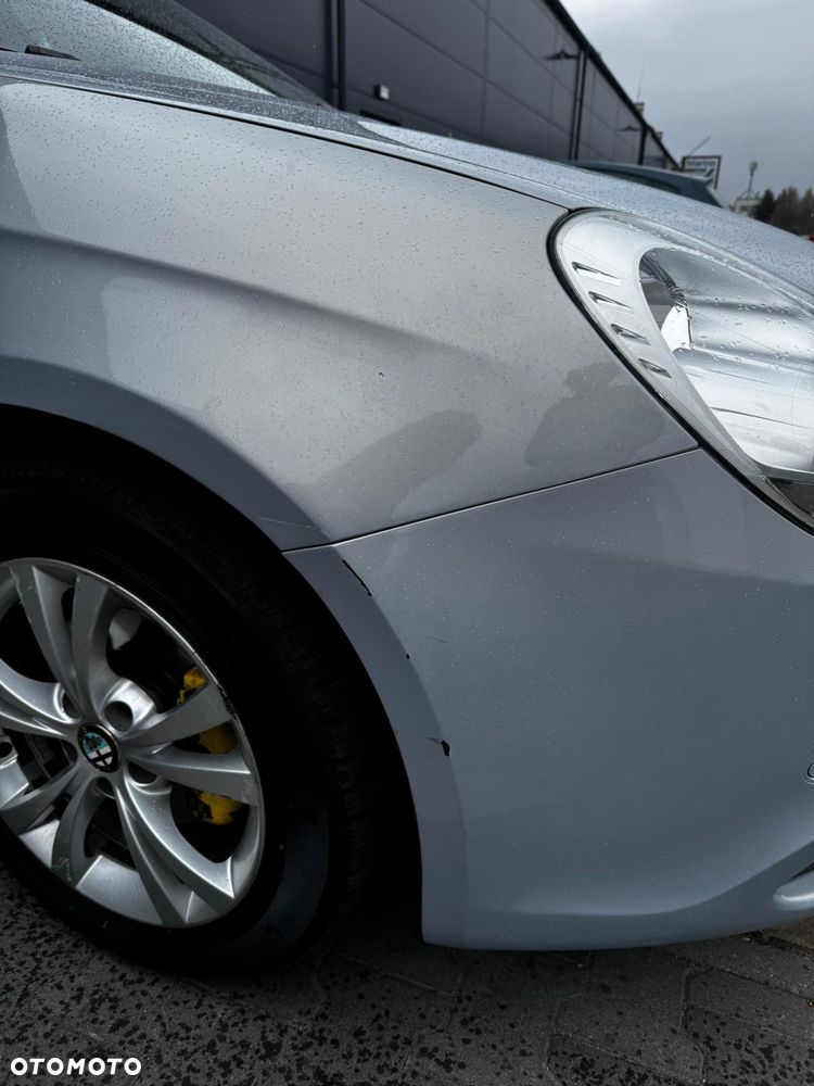 Alfa Romeo Giulietta 1.6 JTDM 16V - 17