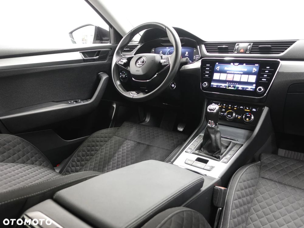 Skoda Superb 1.5 TSI ACT Ambition - 26