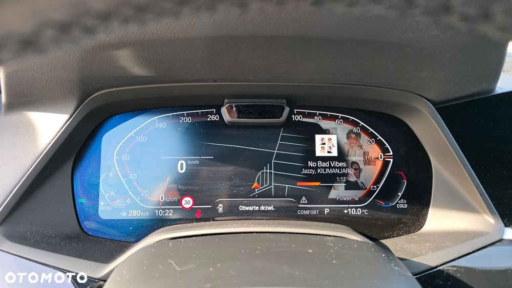 BMW X5 xDrive30d - 14