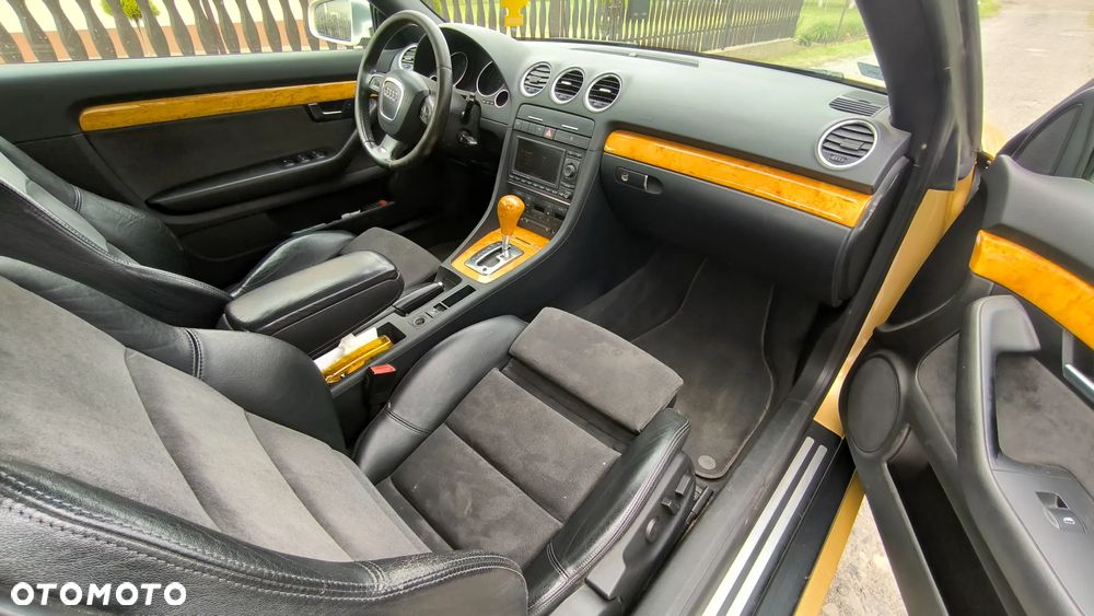 Audi A4 Cabrio - 9