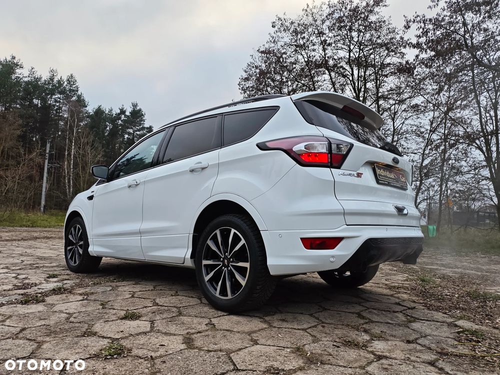 Ford Kuga - 21