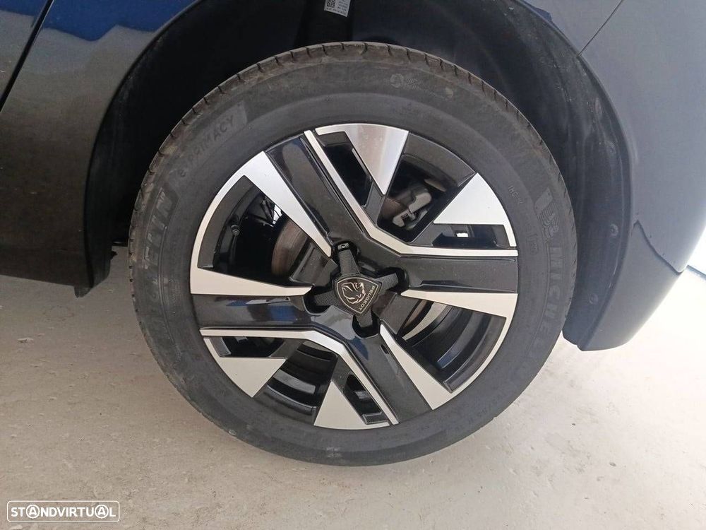 Peugeot 208 1.2 PureTech Allure EAT8 - 11