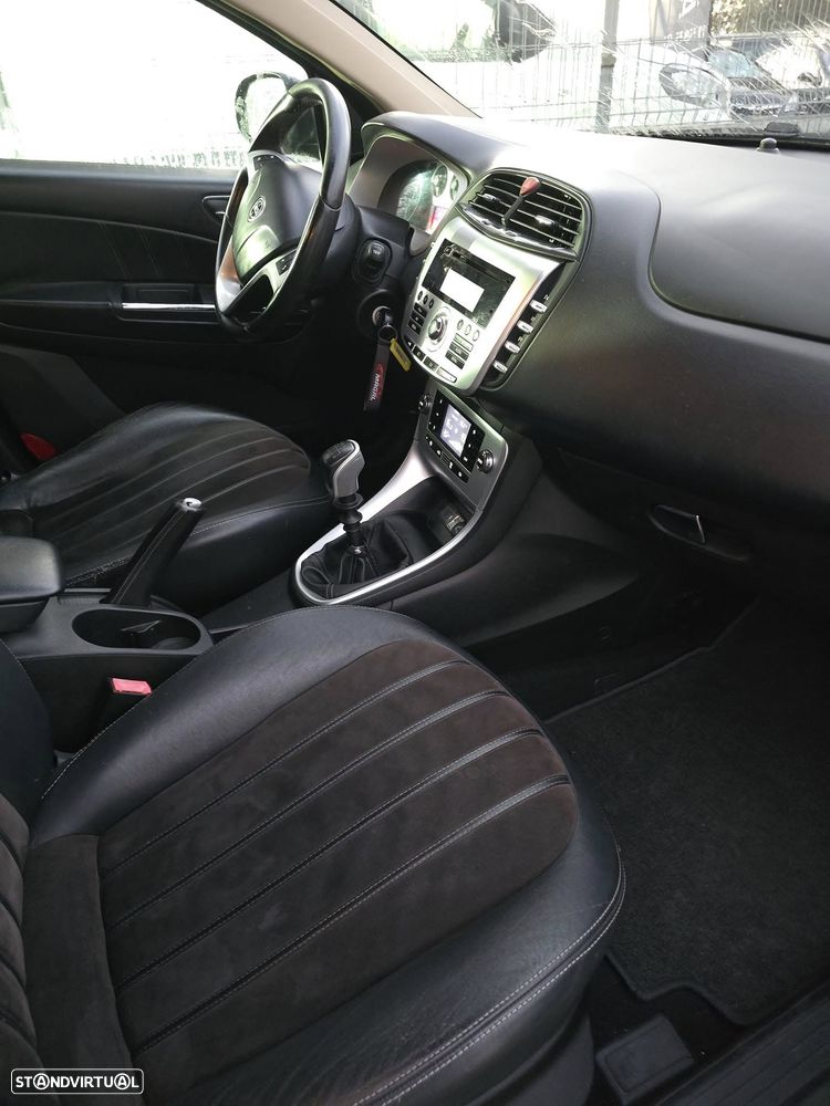 Lancia Delta 1.6 M-Jet Platinum - 6