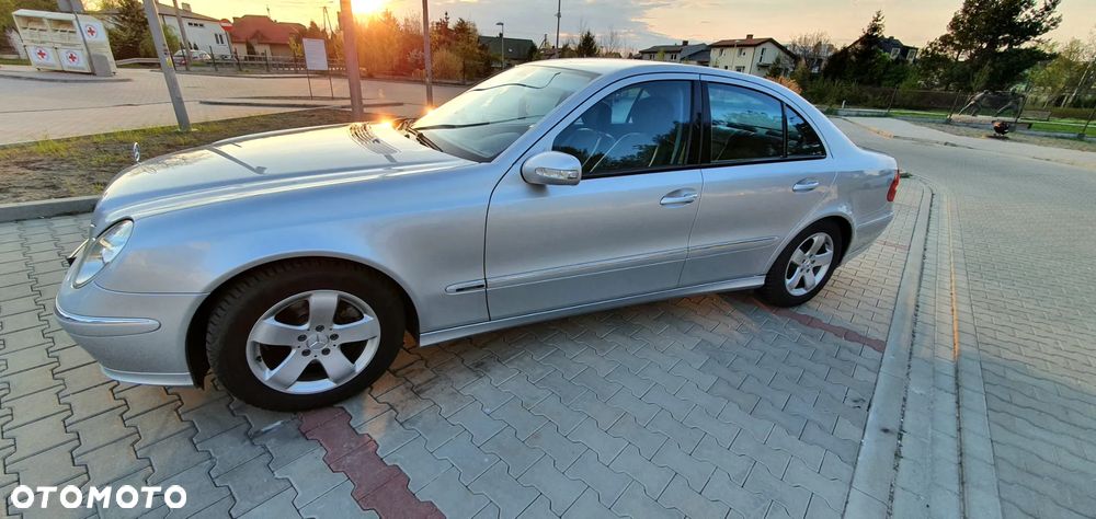 Mercedes-Benz Klasa E 200 Kompressor Avantgarde - 3