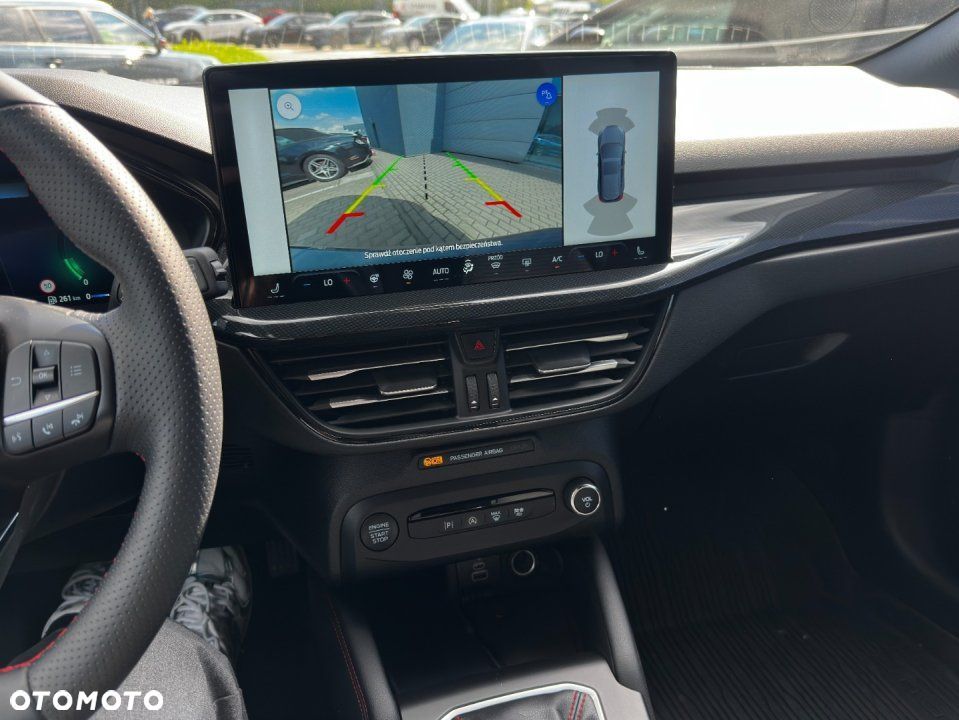 Ford Focus - 18