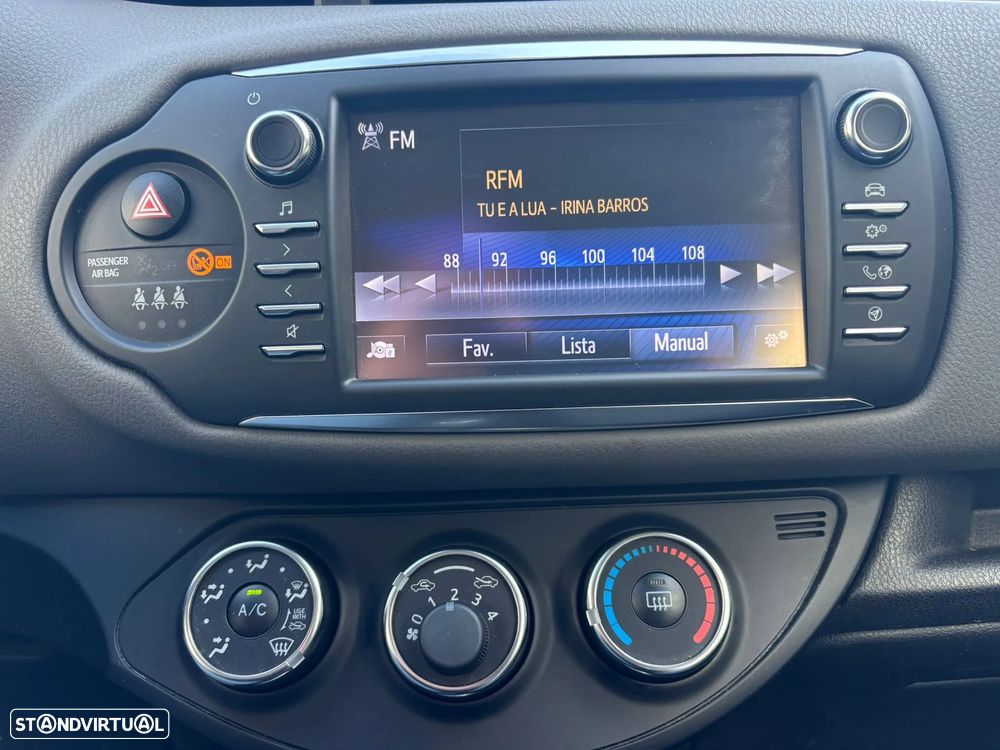 Toyota Yaris 1.0 VVT-i Comfort +PS Style+P.Techno - 35