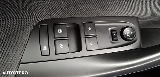 Opel Astra 1.5 D Start/Stop Business Edition - 34