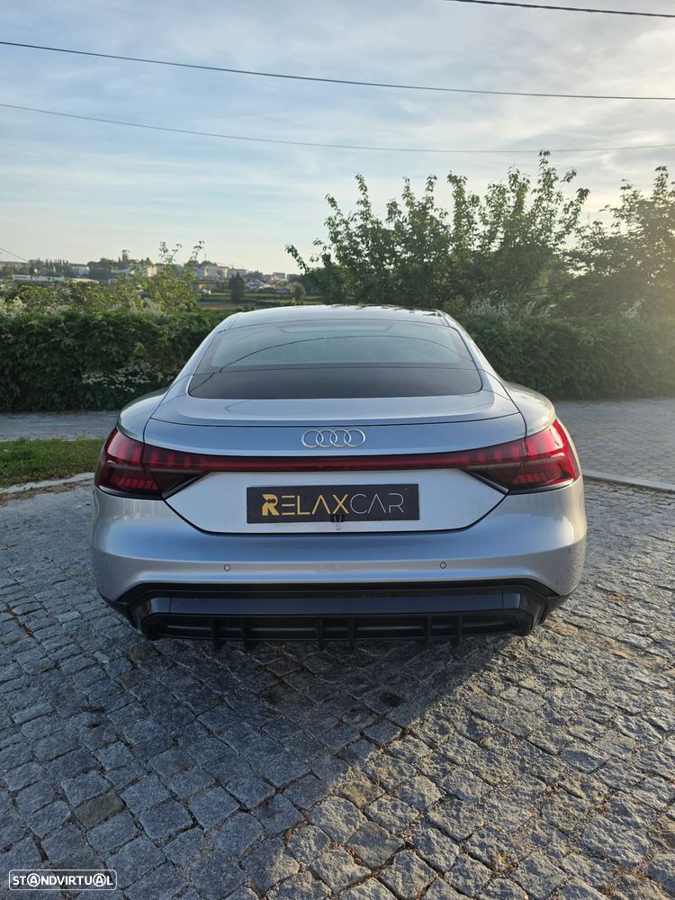 Audi e-tron GT quattro - 41