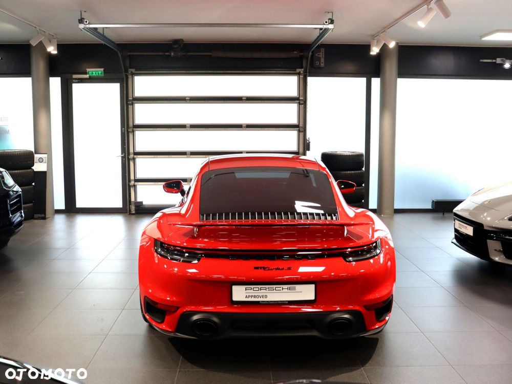 Porsche 911 Carrera Turbo S - 4