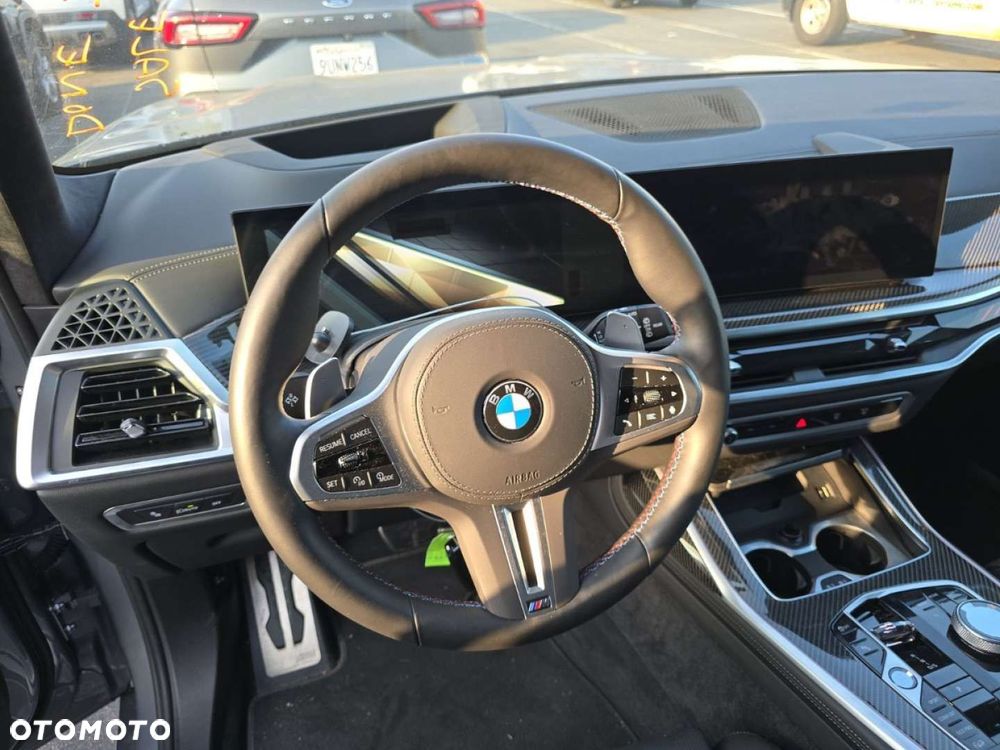 BMW X7 - 13