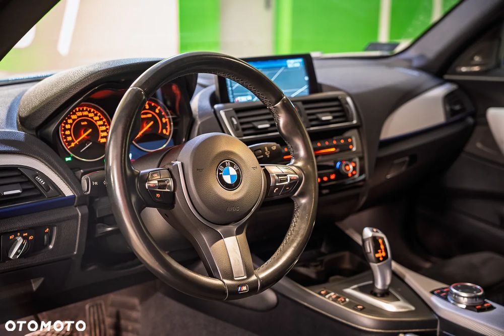 BMW Seria 1 120d xDrive M Sport - 17
