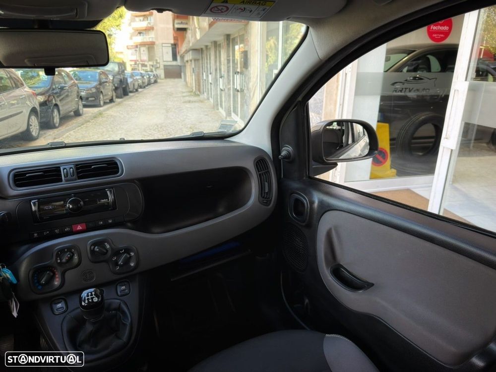 Fiat Panda 1.2 Young - 23