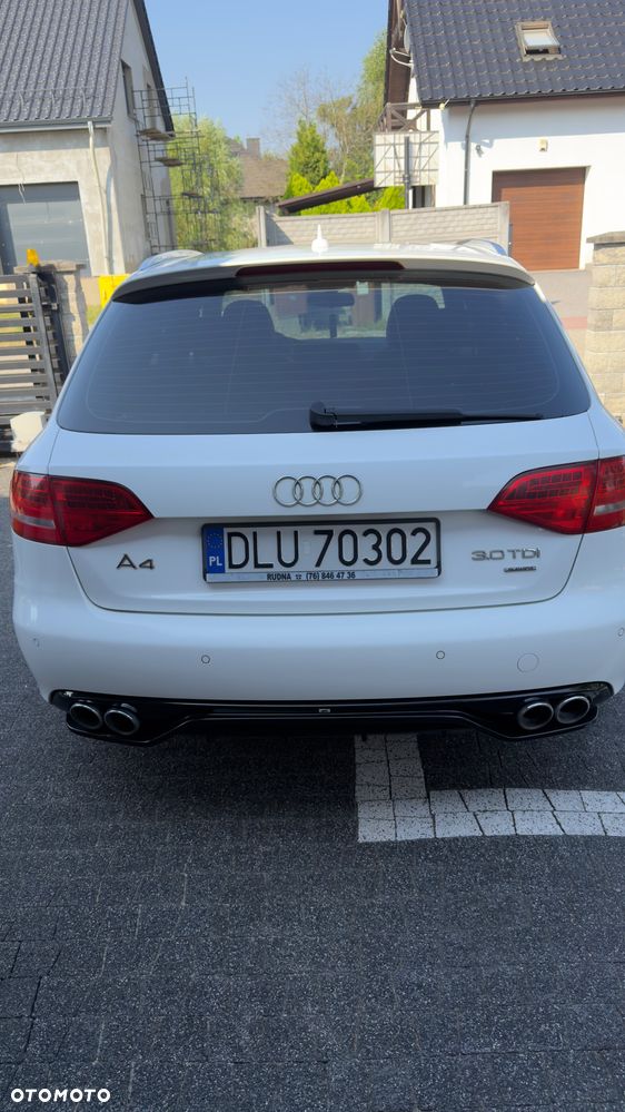 Audi A4 Avant 3.0 TDI Quattro S tronic - 4