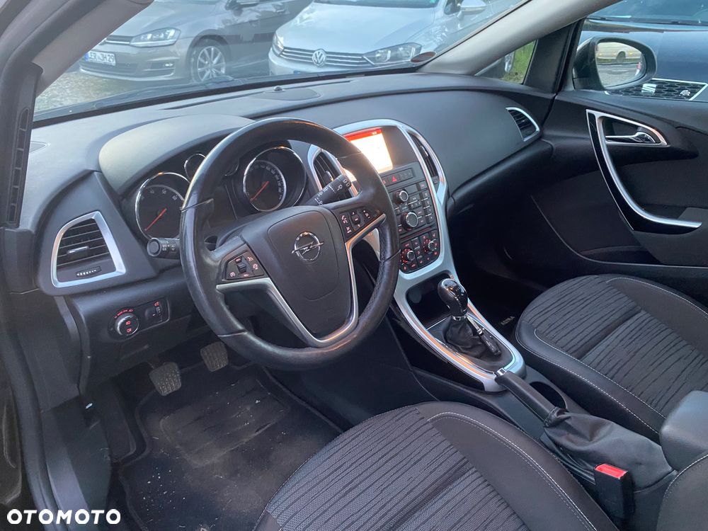Opel Astra 1.4 Turbo Exklusiv - 21