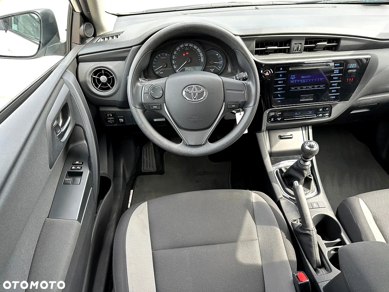 Toyota Auris 1.33 VVT-i Active - 8
