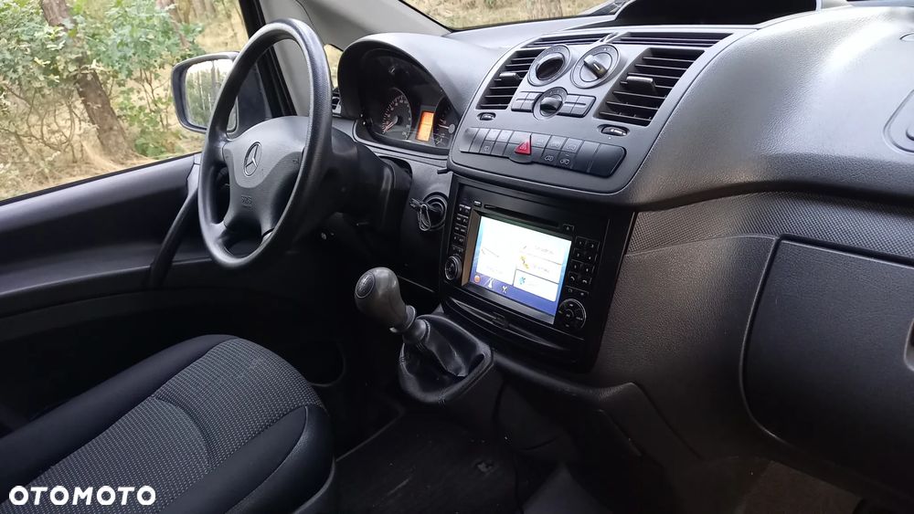 Mercedes-Benz Vito - 10