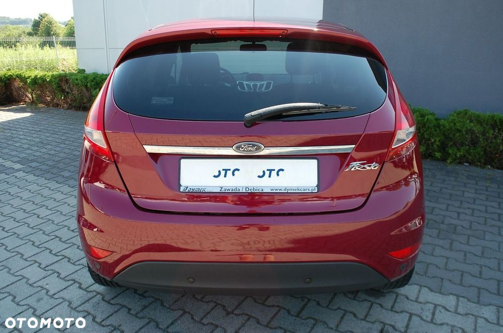 Ford Fiesta - 12