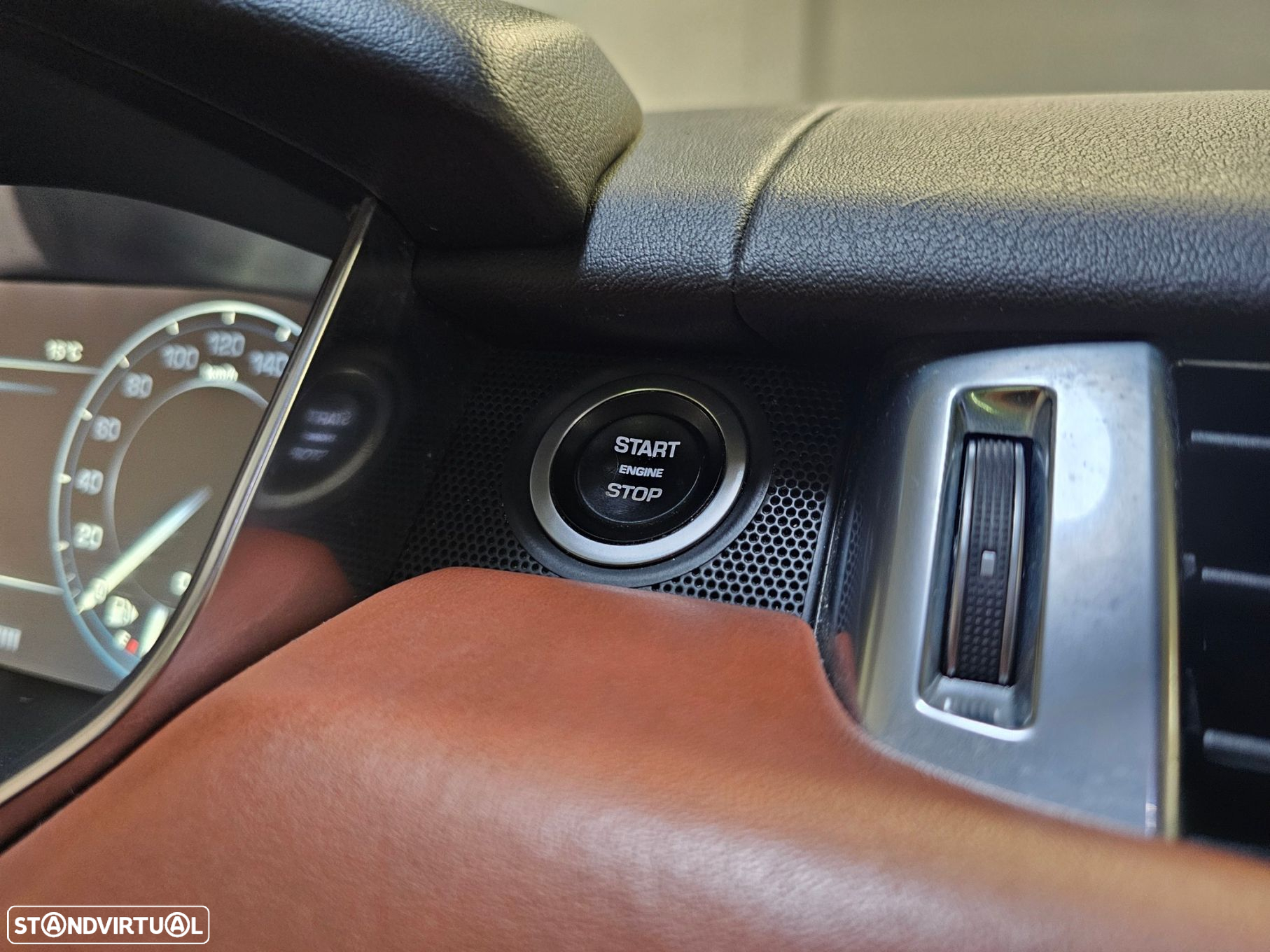 Land Rover Range Rover Sport 3.0 SDV6 HSE - 20